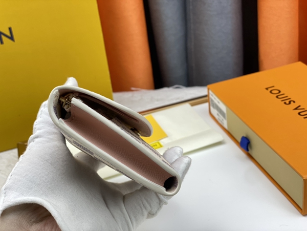 LVコピーウォレット細部ディテール